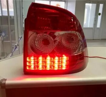 Задние диодные фары приора