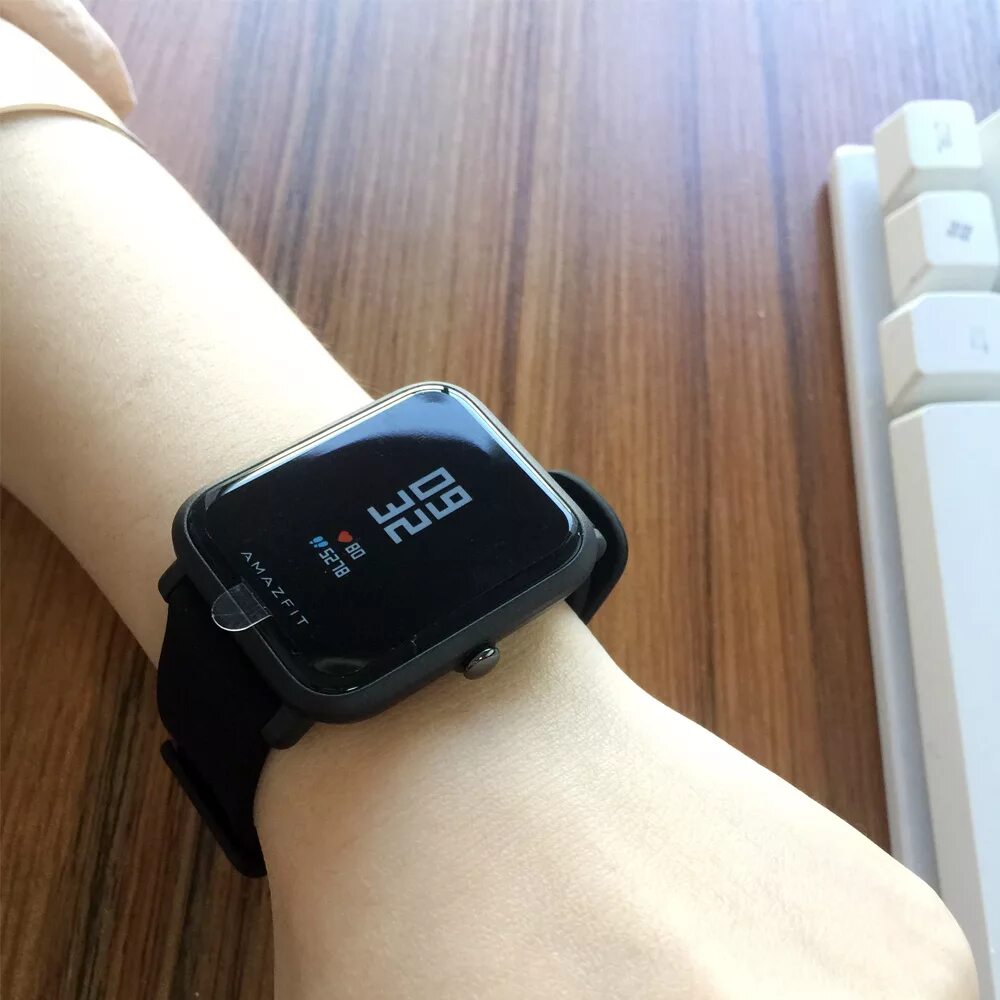 Amazfit u смарт часы. Смарт часы Amazfit Bip. Смарт-часы Amazfit Bip 3. Часы амазфит Бип u про. Xiaomi Amazfit Bip.