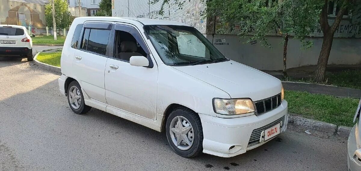 Хорошая ли машина nissan cube 2002. Nissan cube 2002. Ниссан куб 3. Ниссан куб 2002 года. Ниссан куб 2002 года.
