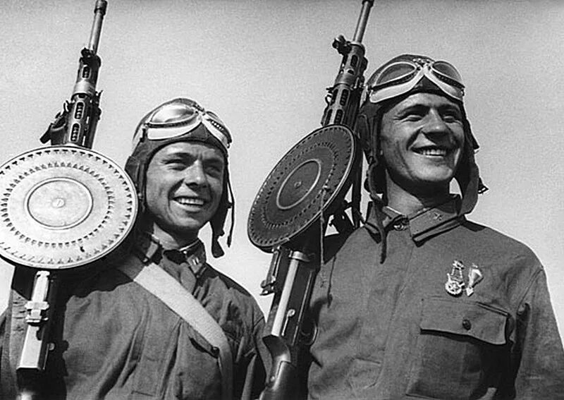 Десантники времен вов. Воздушно-десантные войска ркка. десантники вов 1941-1945. вдв ссср вов.