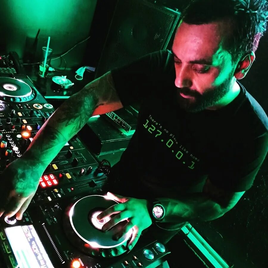 Dj erdem. Dj erdem. Dj tricky. Dj erdem. Dj erdem.
