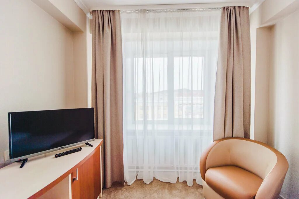 амакс визит отель. Hotel visit. Hotel visit. гостиница визит забайкальск. Covasna 3*.