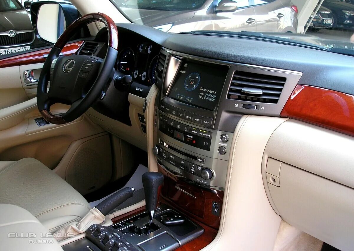 Car Features List for Lexus LX 2014 570 Sport Platinum (UAE) YallaMotor
