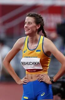 Yaroslava Mahuchikh hot athletics.