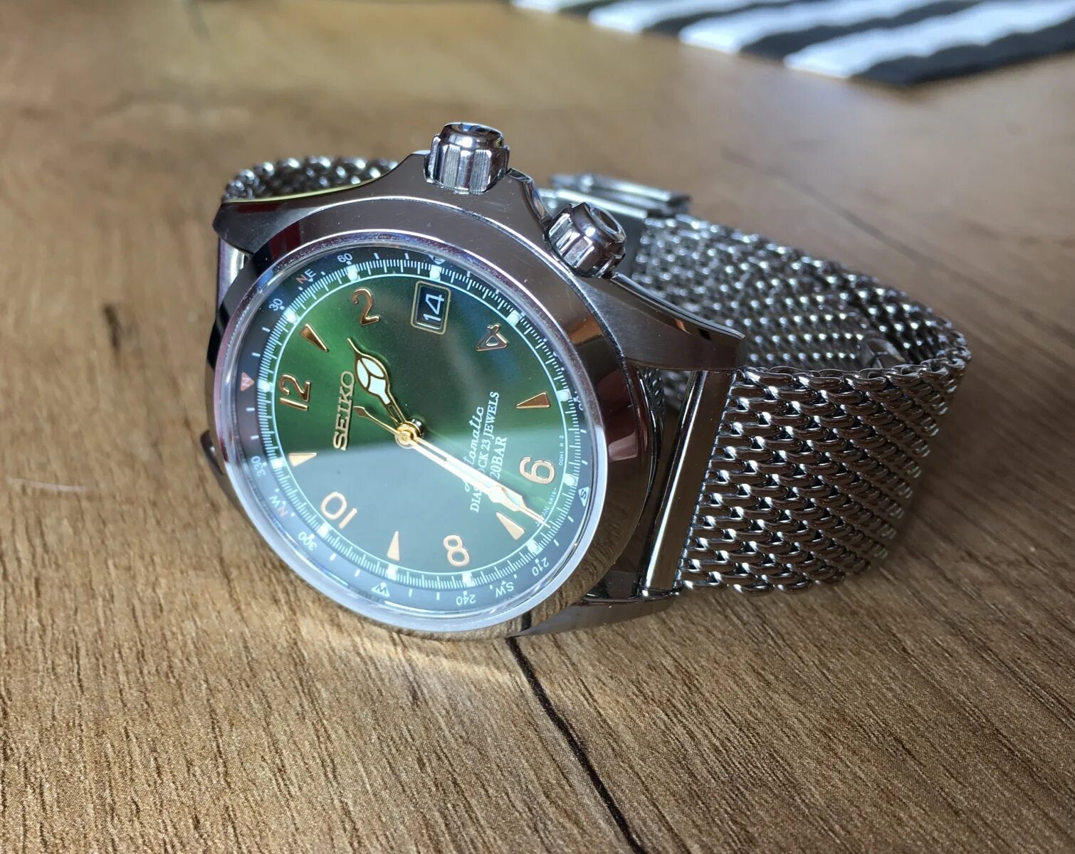 Сейко альпинист купить. Seiko sarb017. Seiko Alpinist. Часы мужские Seiko альпинист. Seiko Alpinist циферблат.