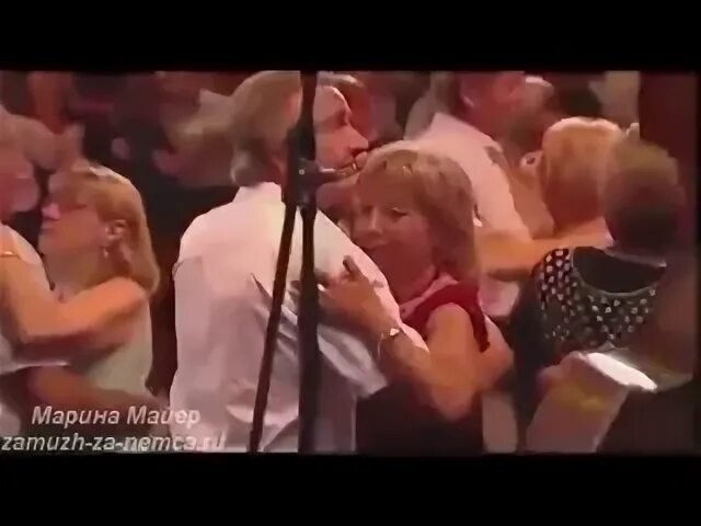 Песня миллион алых на французском