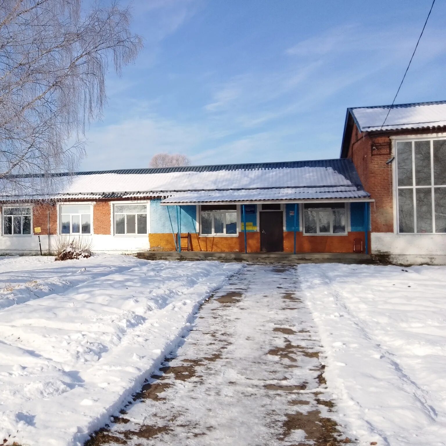 Петровская общеобразовательная школа. МКОУ Петровская ООШ. Малокомплектная школа село Курьи. Село Петровка. Село Петровка Мариинского района.