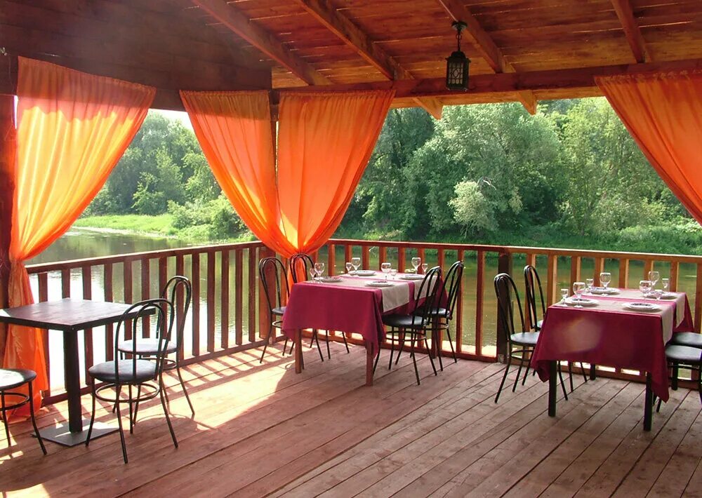 Ресторан панорама звенигород. Синьково кафе. Ресторан бар особняк звенигород. Жан иван звенигород ресторан меню. Луковка волоколамск.