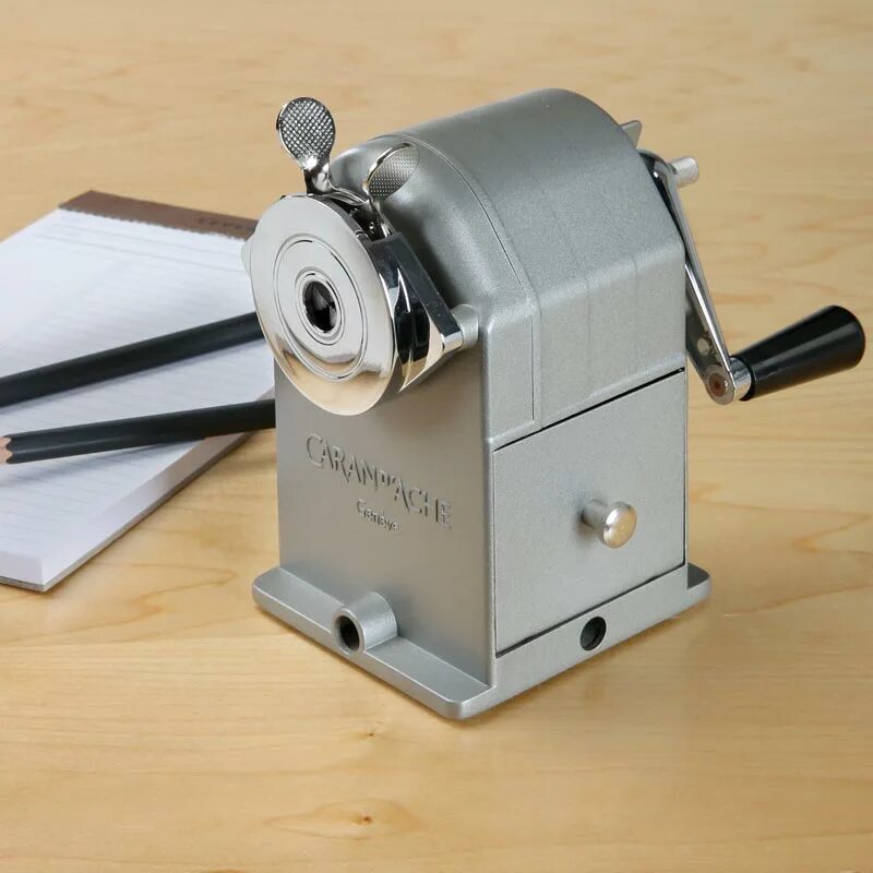 Sharpener перевод на русский язык с английского. Школьные принадлежности по английскому. Sharpener перевод на русский язык с английского. Школьные принадлежности по английскому. Sharpener перевод на русский язык с английского.