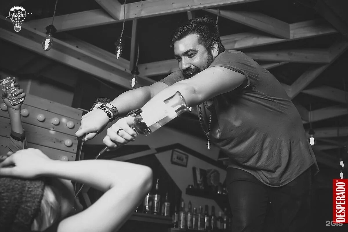 Лайт проджект. Лайт проджект. Лофт дискобар томск. Лайт проджект. Light project томск.