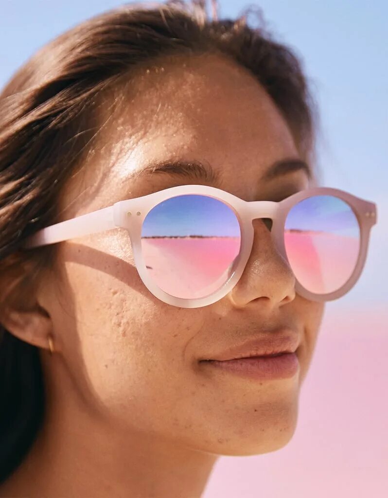 Модные очки лето 2022. Очки лета 2022 год. Очки 2022 тренды. Очки 2022 тренды. Очки лета 2022 год.