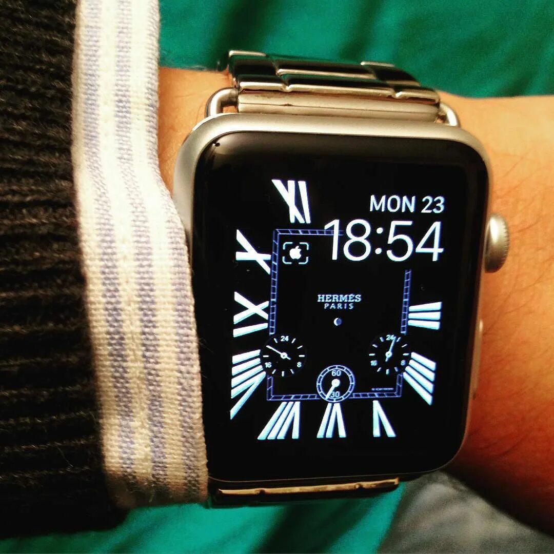 Циферблаты для apple. Циферблат rolex для apple iwatch. hermes циферблат iwatch. hermes apple watch watchface. кастомные циферблаты эпл вотч 5.