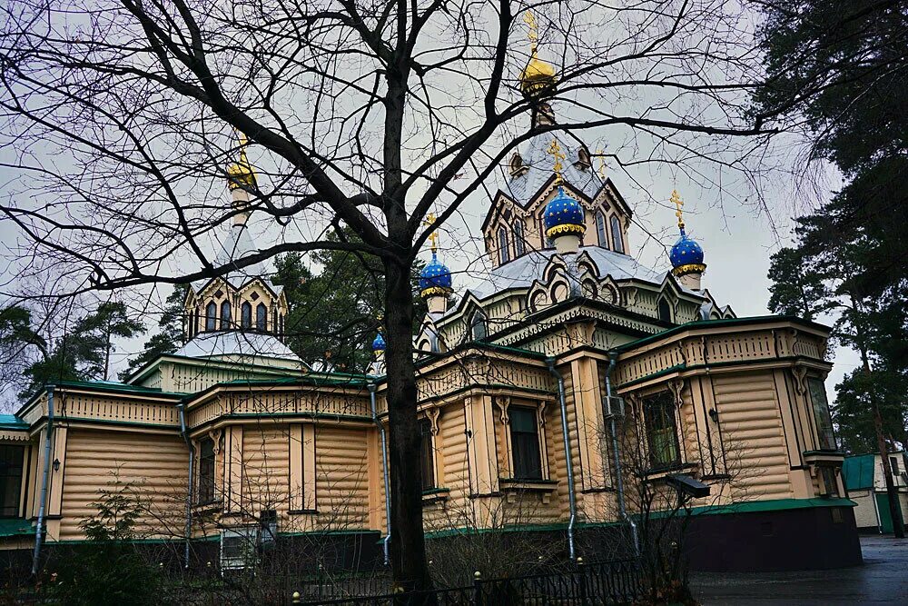 Пос удельная раменский. Посёлок удельная раменский храм.