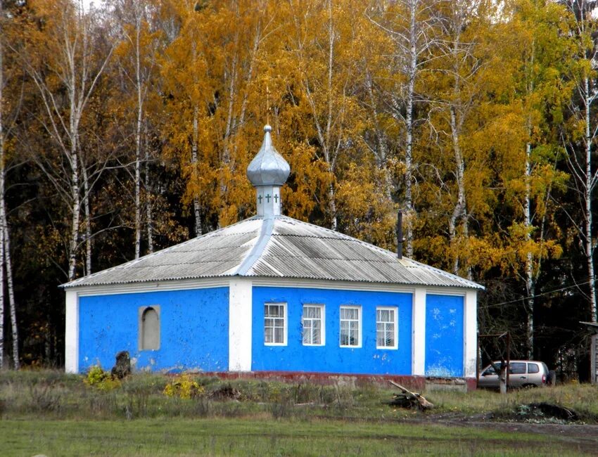 Октябрьское курская обл. Курская область поселок октябрьский. Храм нерукотворного образа поселка прямицыно. Храм нерукотворного образа поселка прямицыно. Деревня октябрьское курская область.