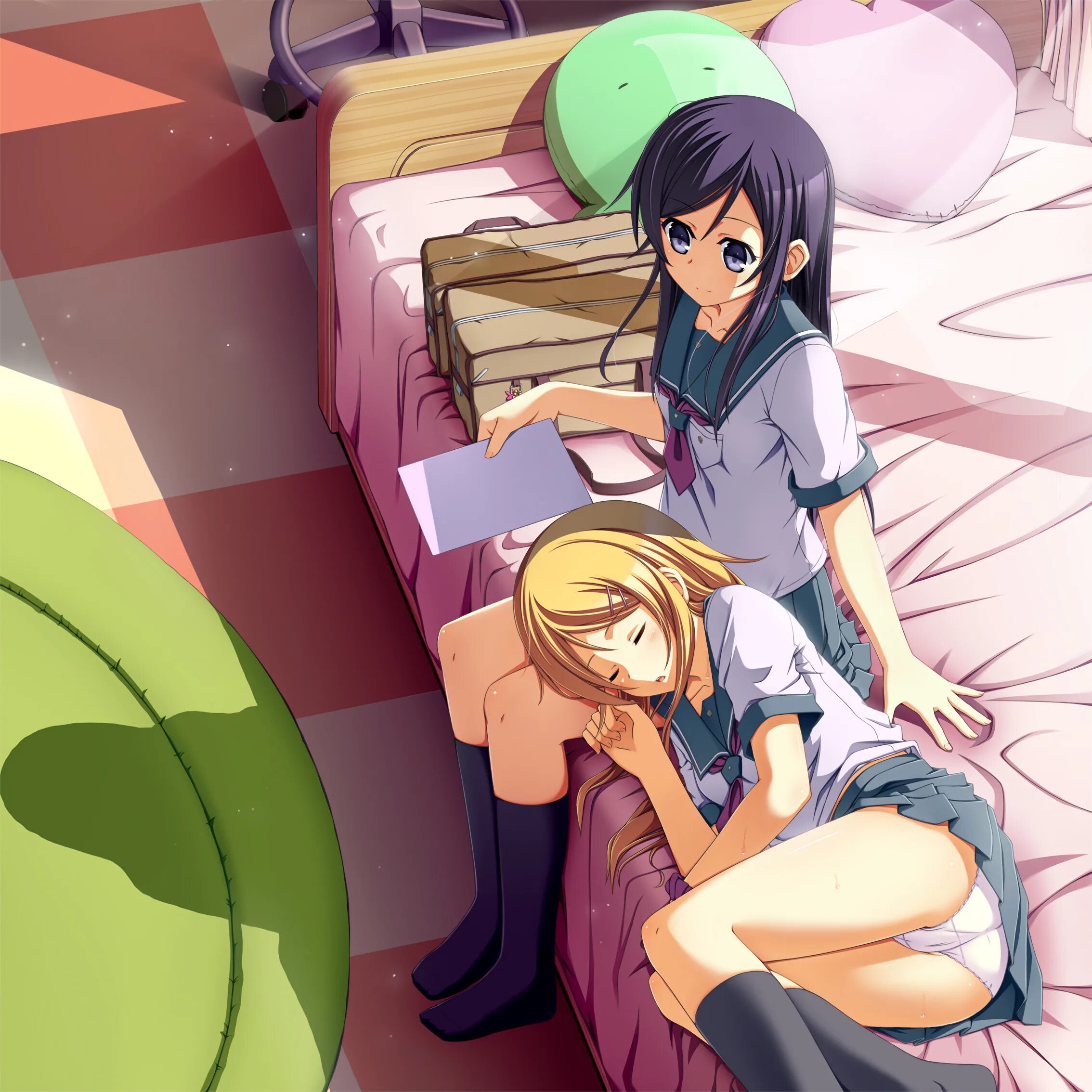 Шпилит брат брата. Кирино Косака Юри. Кирино и Аясе. Oreimo Yuri.