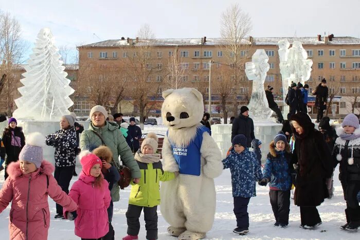субботник в еманжелинске. больничная 3 еманжелинск праздник двора фото. погода в еманжелинске. магазин на горке еманжелинск. еманжелинск праздник.