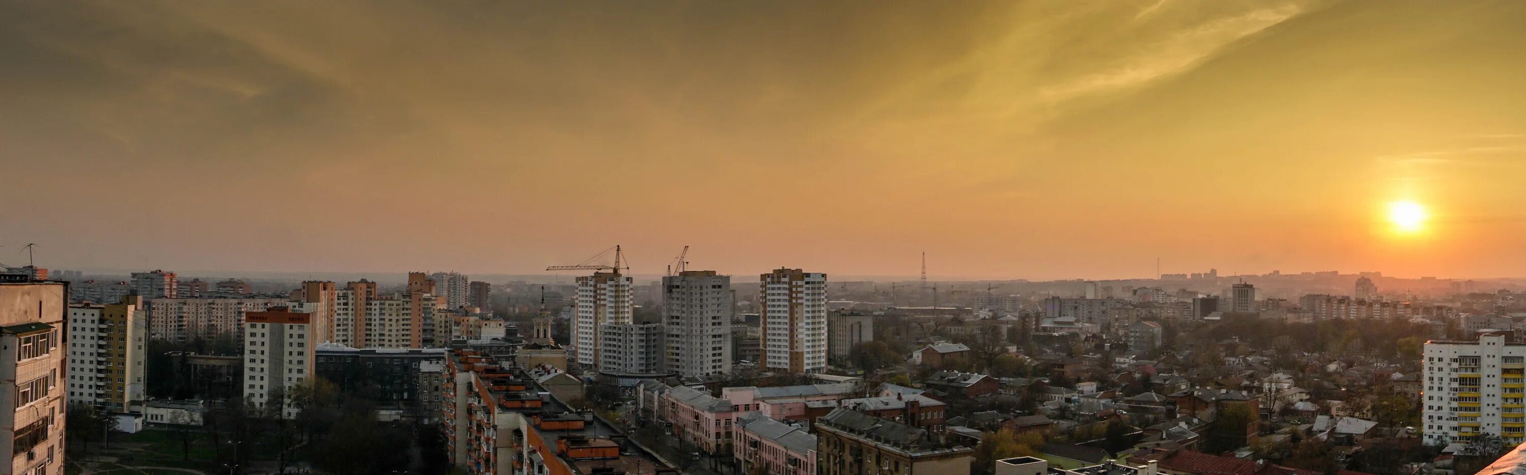 Сколько живет в харькове. Харьков пейзажи. Жизнь в Харькове.