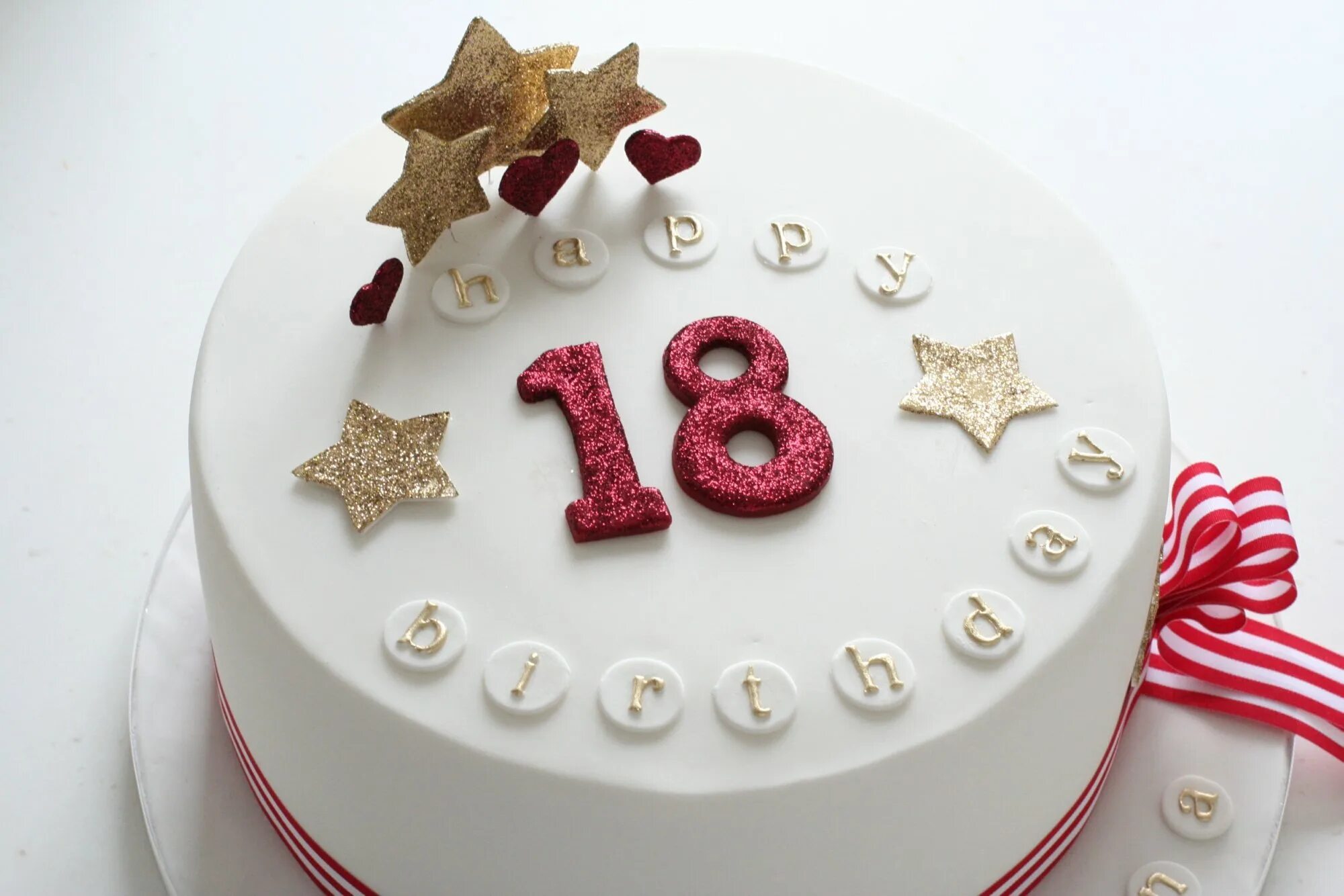 18 cakes. Торт на 18 серебро. Birthday Cake 18. Pasta 18.