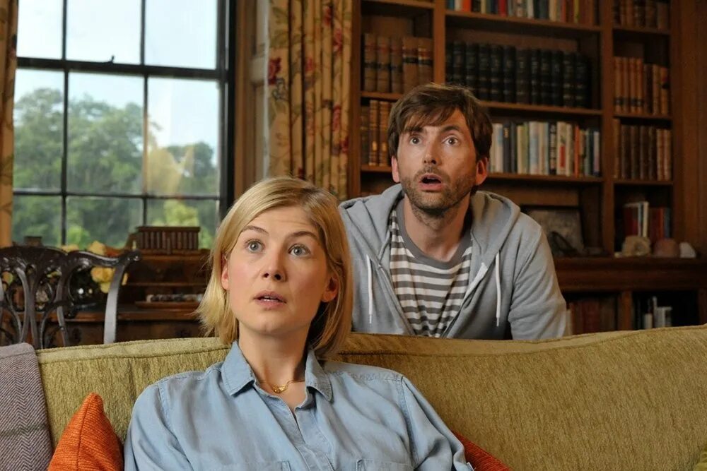 В гостях у элис майкл шин. Джейсон судейкис мы миллеры. Комедии 7. Комедии 7. Райан рейнольдс 2005.