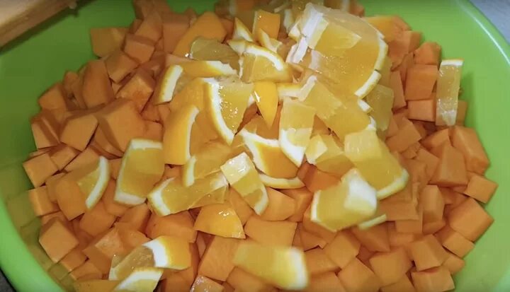 Тыква как ананас. Тыквенная кожура нарезанная. сочная тыква &quot;эстонский ананас&quot;.. тыква как манго.
