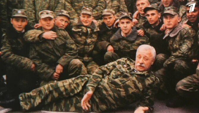 В 2003 2005 г. Якубович в Чечне 2001 год. Якубович в Чечне 2000.
