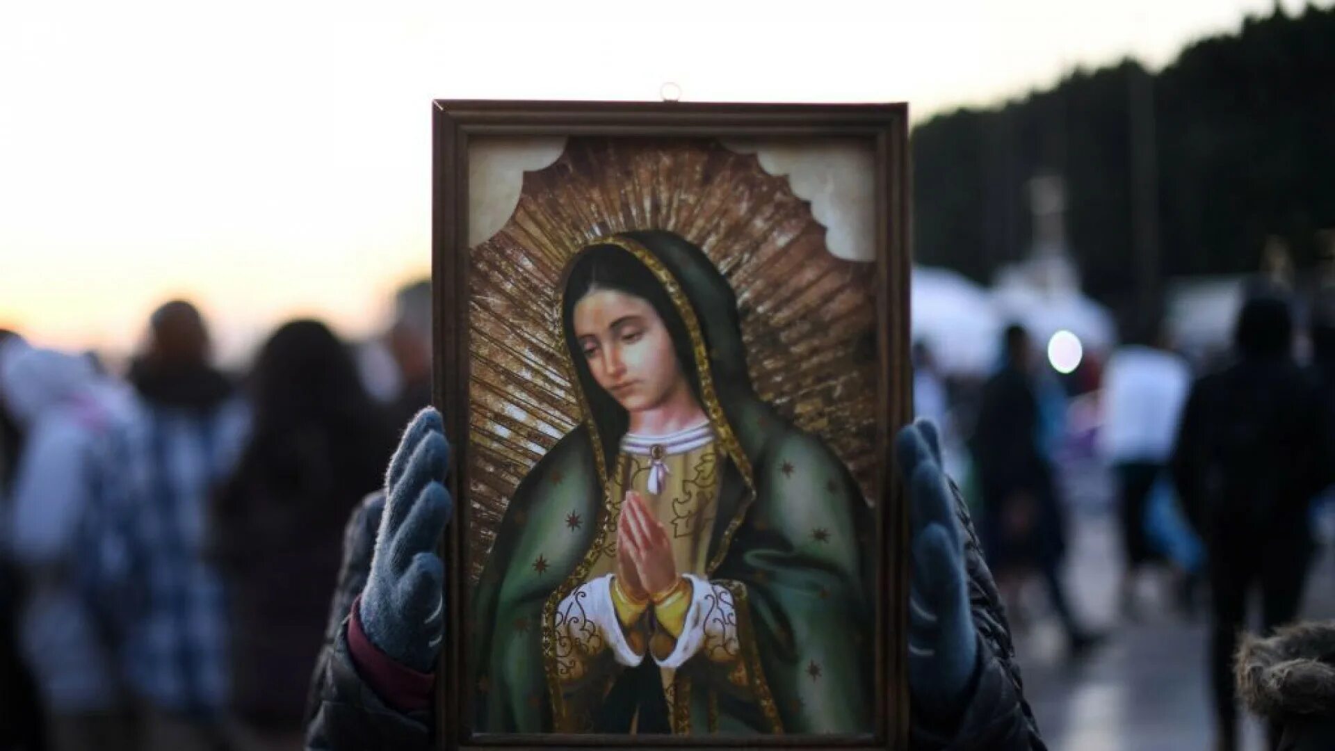 Virgin de Guadalupe in Street Mexico. Procession of the Virgin of Guadalupe) (1709). La virgen москва
