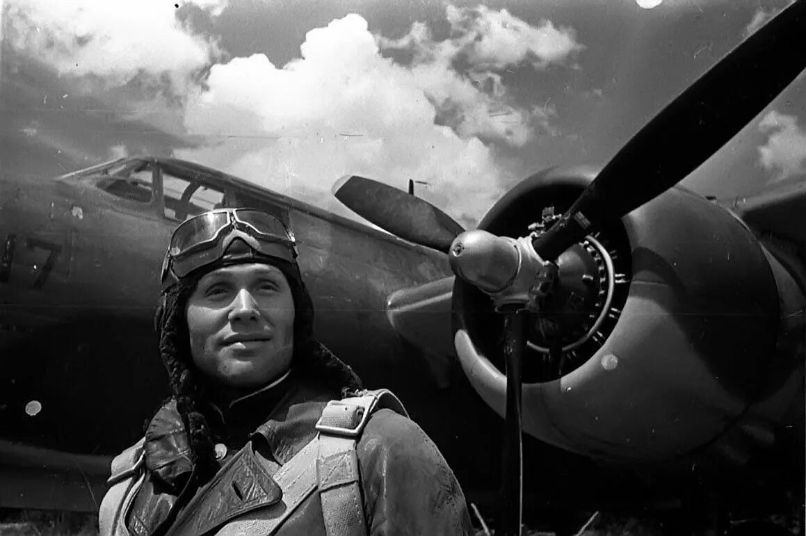 Пилота вов. Летчики 1941-1945. Пилота вов. Летчики вов 1941. Советские пилоты вов.