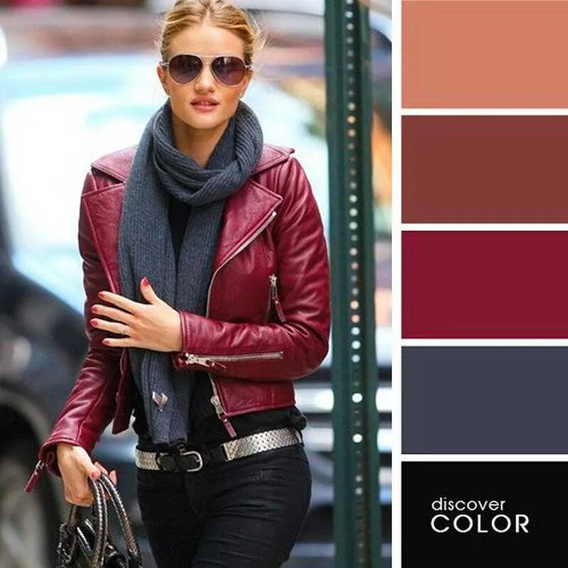 Сочетание цветов бордовый серый. Сочетание серого и бордового. Бургунди в интерьере. Сочетание бордового цвета с серым. Гостиная в бордовом цвете.