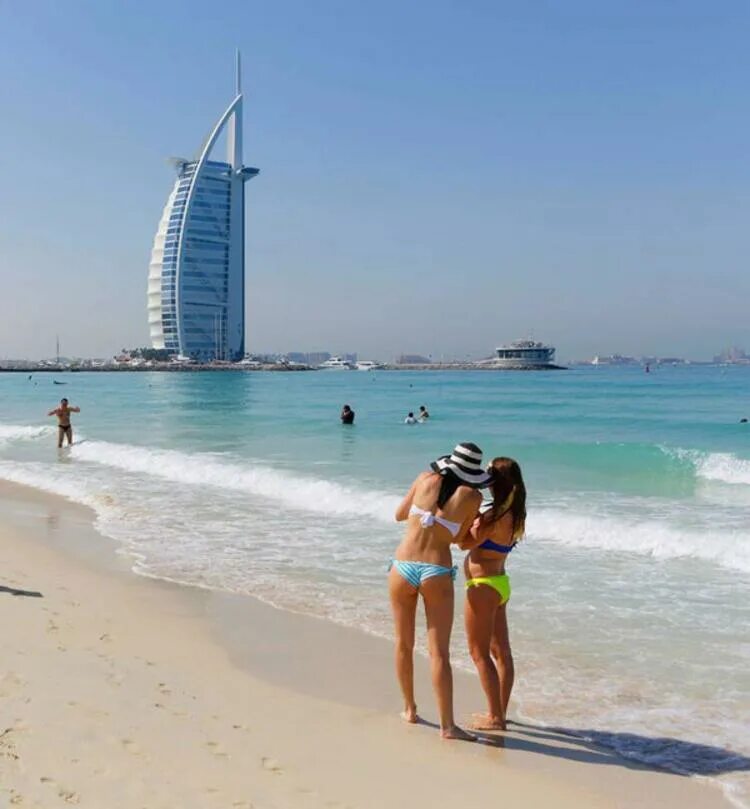 Пляж аль суфух. Sufouh Beach Дубай. Пляж Суфух Дубай. Пляж al Sufouh. Трансфер от отеля до пляжа Дубай.