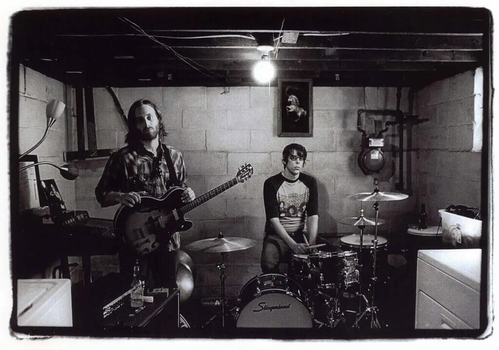 Группа the keys. The black keys 2002. the black keys\2002 - the big come up. the black keys brothers 2010. the black keys - the big come up &#039;2008.