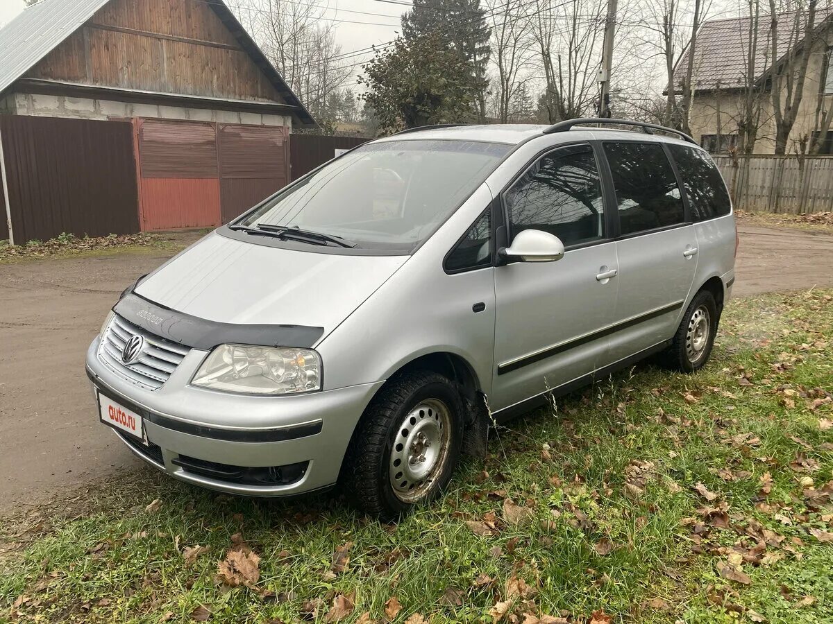 Фольксваген шаран 1 купить. Volkswagen Sharan i Рестайлинг 2. Volkswagen Sharan 1.9 (115 л.с.). Volkswagen Sharan i Рестайлинг.