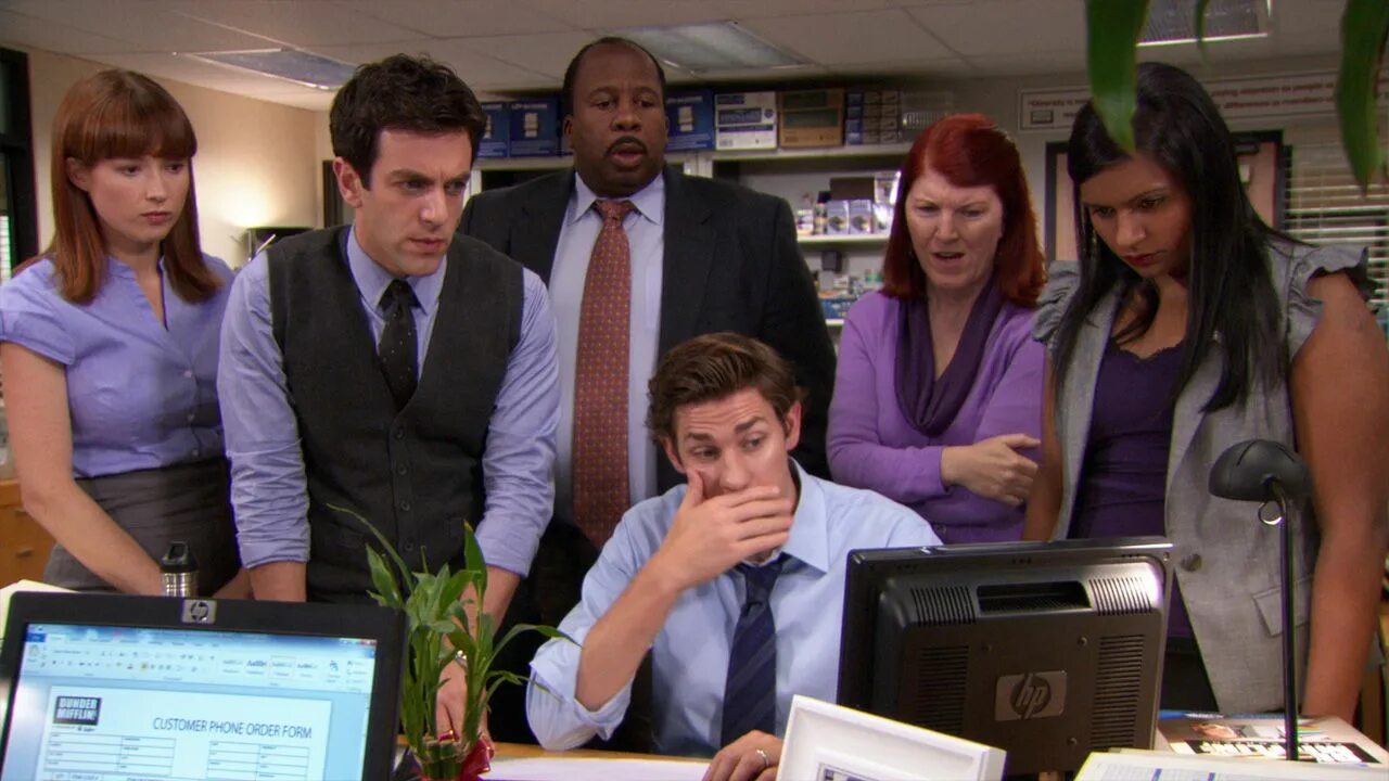 Эй джей сериал офис. Офис сериал майкл скотт. Офис сериал стэнли. The office yesterday. Дуайт шрут офис.
