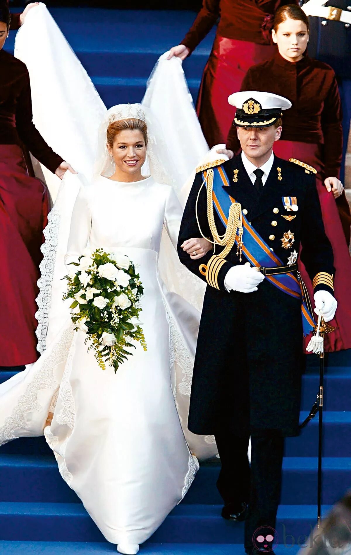 Королева испании, летисия, 2004 свадьба. Тиары шведской королевской семьи. Монаршие особы. Принцесса уэльская кейт 2022. Летисия (королева испании).