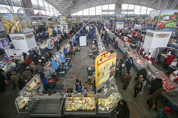 Рынок в минске где. Центральный рынок Минска. Комаровка Минск. Комаровский рынок. Рынок в миске.