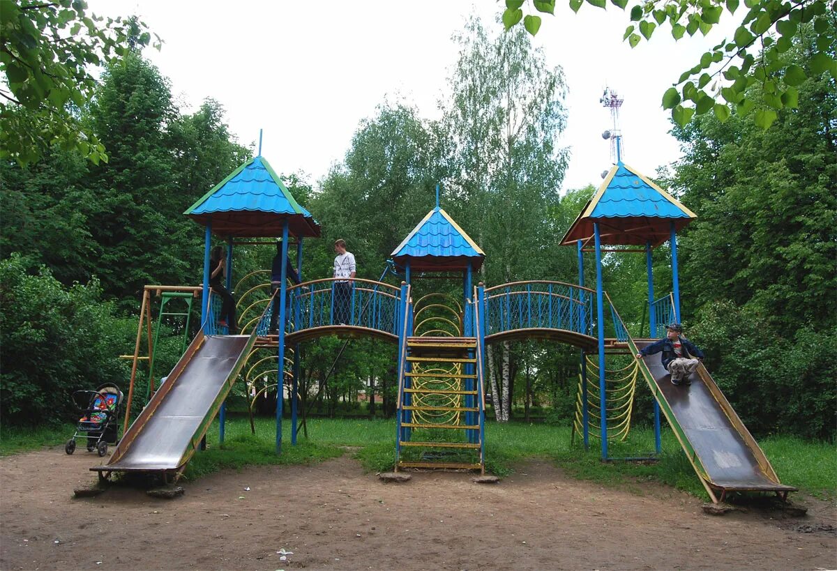 Мультипарк московский просп 40 корп 1 фото Раздел "МультиПарк" в альбоме "Фотографии курорта Алушта" фотогалереи города Алу