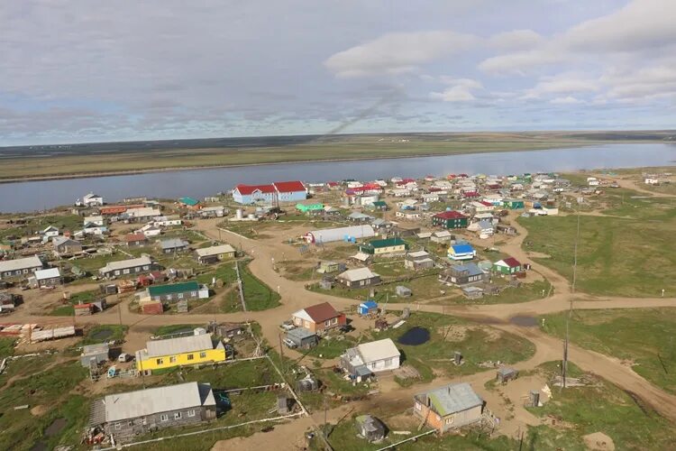 Природа якутии сунтар. Река сунтар якутия. Дк заречное улус белово фото. Поселок чокурдах саха якутия. Поселок батагай верхоянского района.