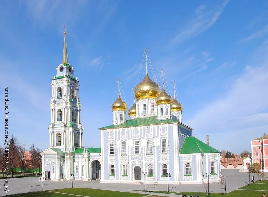 Успенский собор тула. Успенский собор тула кремль. Успенский и богоявленский соборы тульского кремля. Успенский собор тула кремль. Соборы кремля тула.