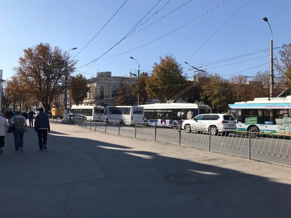 Троллейбус 10 симферополь. 17 троллейбус симферополь. 10 троллейбус симферополь. троллейбусная трасса «симферополь – алушта – ялта». троллейбусные кассы симферополь.