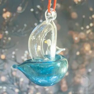 Елочная игрушка корабль