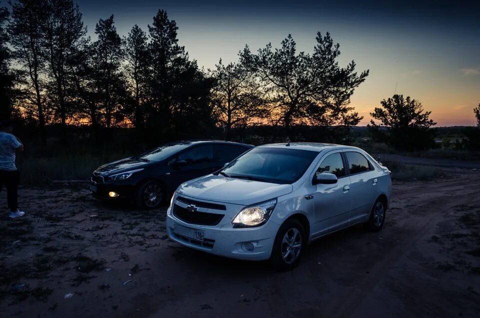 Шевроле кобальт горит. Chevrolet cobalt winter. chevrolet cobalt зимой. шевроле кобальт тонер. chevrolet cobalt белый.