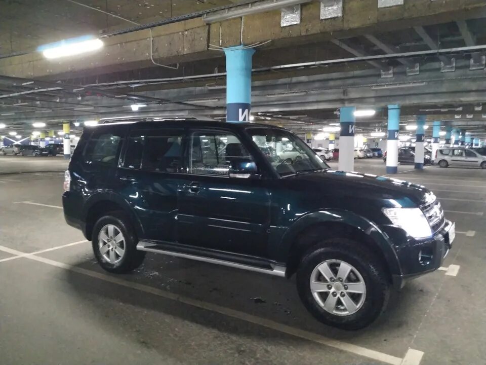 Паджеро 4 дизель 3. Mitsubishi pajero 2008. Паджеро дизель москва. 2. Мицубиси паджеро 2003.