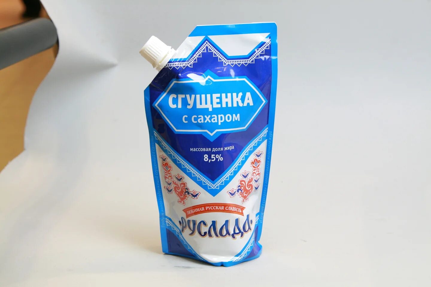 Сгущенка неженка. Сгущенка производители. сгущенка с растительным жиром. сгущенка белая. сгущенка топ.