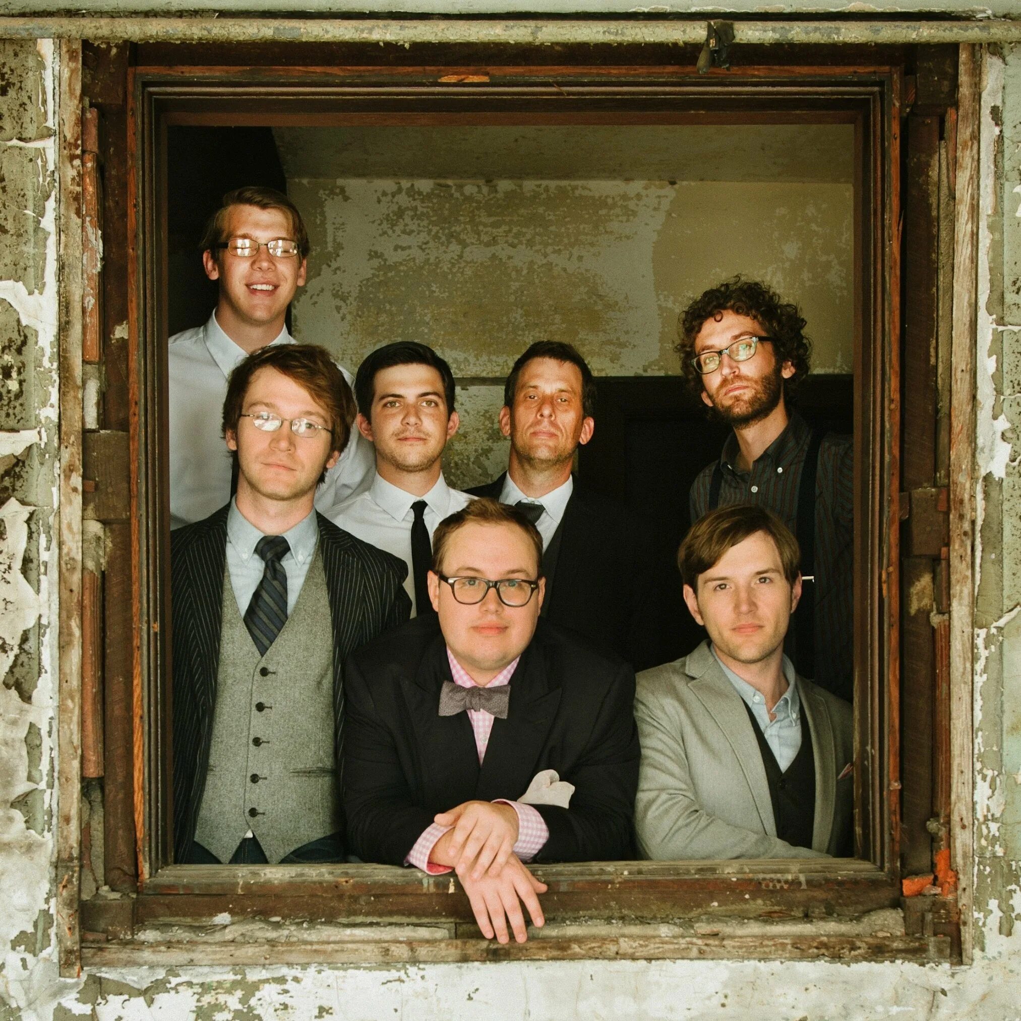 St. Paul & the broken Bones. St. Paul & the broken Bones на майле. St. Paul & the broken Bones Flow. Обложка альбом St. Paul & the broken Bones - Sea of Noise. Al bone