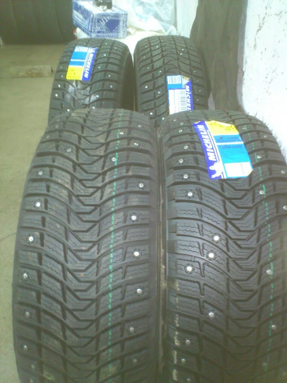 Michelin x ice north 4 98t. Michelin x-ice north 4 215/55 r17. michelin x-ice north 3 215/55/17. x-ice north 4 215/55 r17 98t.
