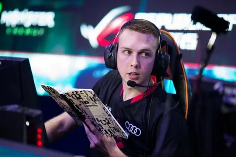 Gla1ve попросил s1mple меньше играть в CS:GO - CQ 