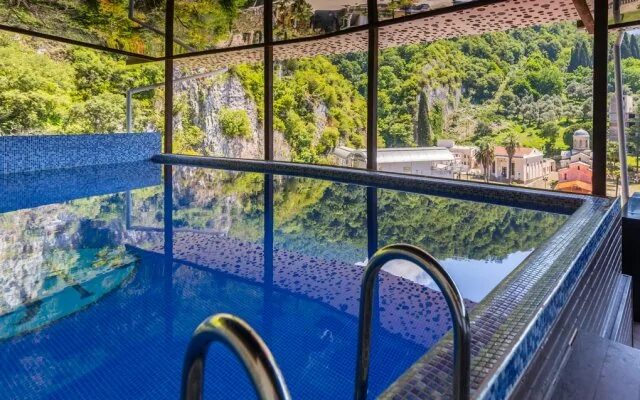 Отель Царская аллея 3*, Новый Афон, Абхазия 101Hotels.com
