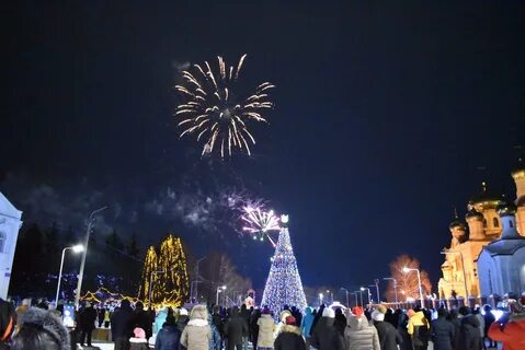Новогодние праздники сургут