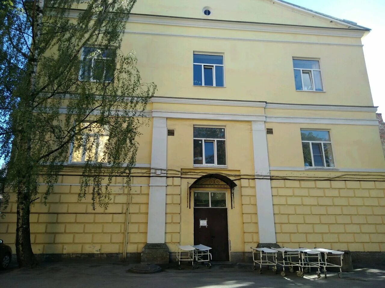 Мариинская больница санкт-петербург. Спб литейный проспект 56. Литейный просп 56. Мариинская больница санкт-петербург. Литейный 56 мариинская больница.