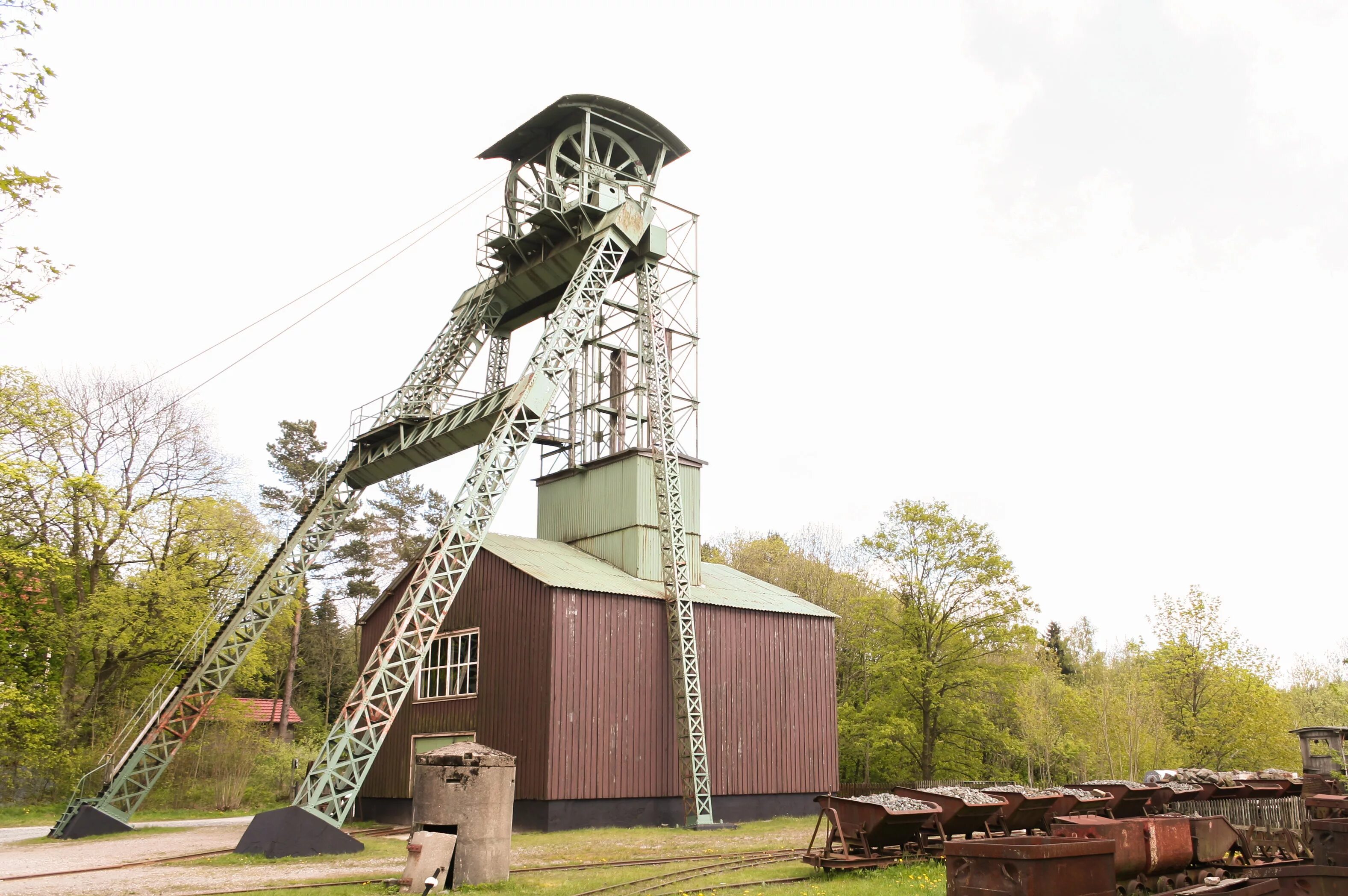 Headframe