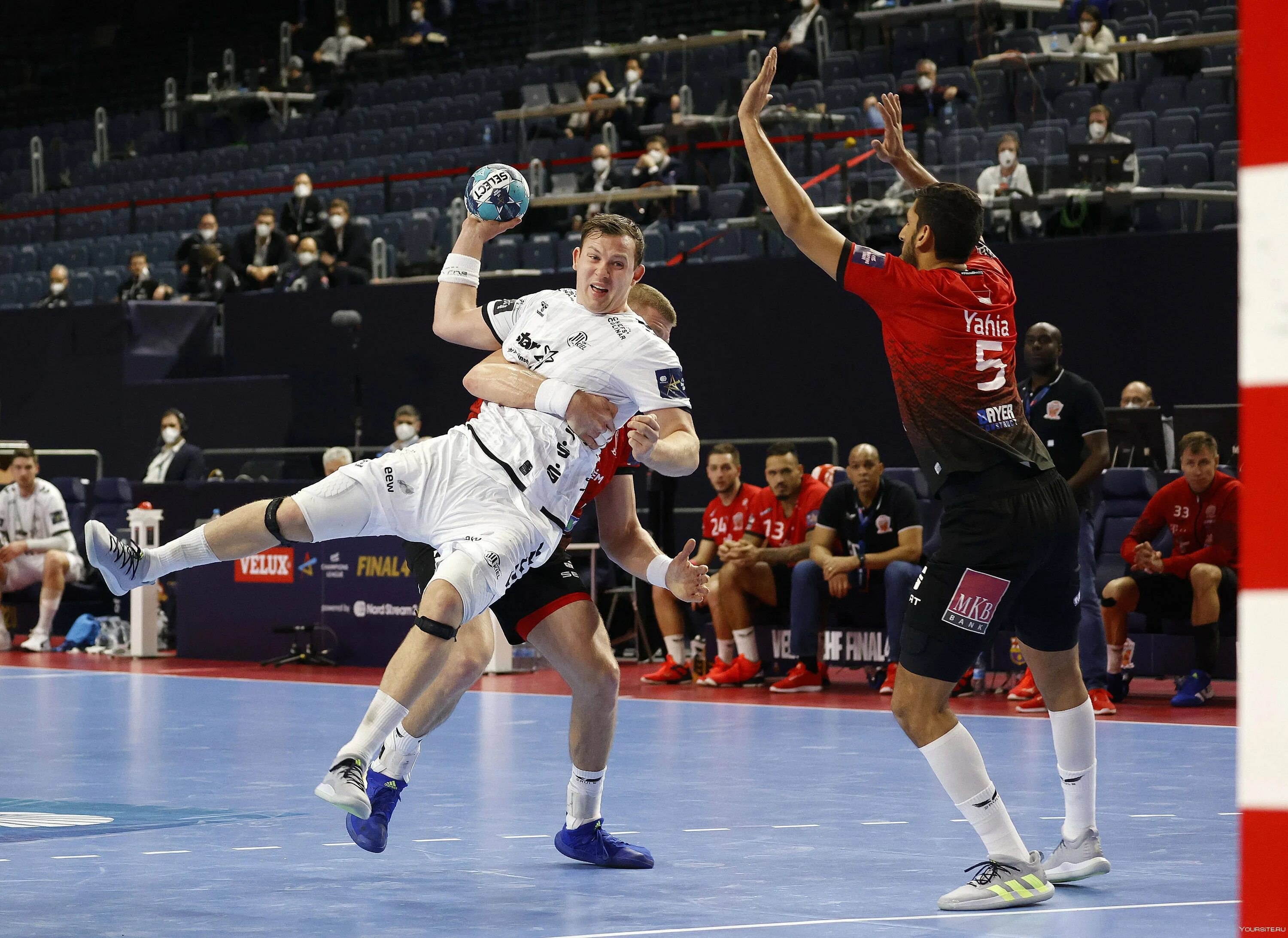 Handball 2000. Гандбол Скиф 1973. Гандбол мужской. Игры в команде с соперниками